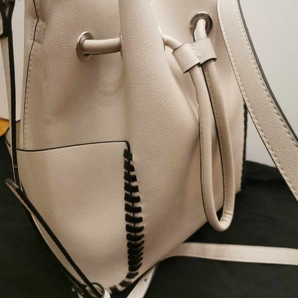 Zara Handbag - Picture 5 of 6